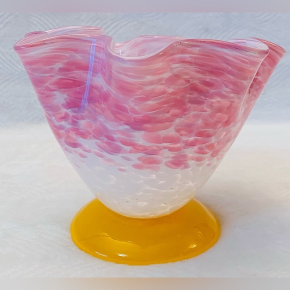 Arribas Brothers Disney Parks Daisy Duck Blown Glass Dish - Picture 2 of 7